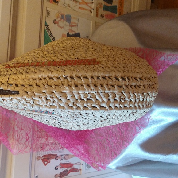 Vintage woven round straw with color rope accents tote bag